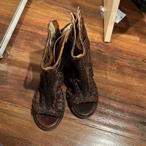 Freebird - Boot Sandals